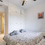 132 - Charming With Sea Views, Fuengirola! *