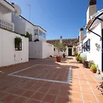 132 - Charming With Sea Views, Fuengirola! 丰希罗拉