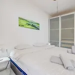 132 - Charming With Sea Views, Fuengirola! *