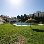 132 - Charming With Sea Views, Fuengirola! *