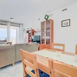 132 - Charming With Sea Views, Fuengirola! Fuengirola