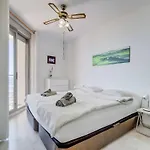 132 - Charming With Sea Views, Fuengirola!