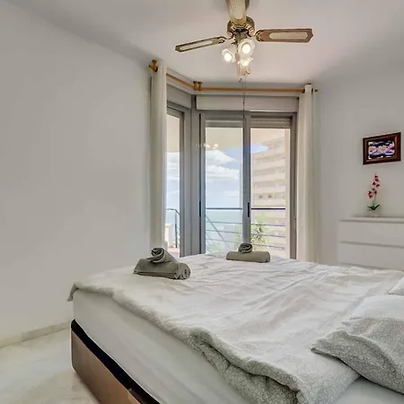 132 - Charming With Sea Views, Fuengirola! Fuengirola