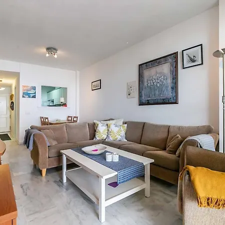 132 - Charming With Sea Views, Fuengirola! Apartment Fuengirola