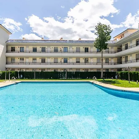 Apartamento 132 - Charming With Sea Views, Fuengirola!