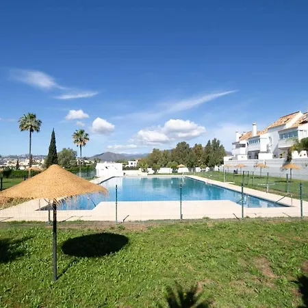 Apartamento 132 - Charming With Sea Views, Fuengirola! *