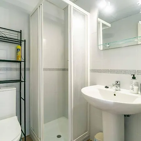 132 - Charming With Sea Views, Fuengirola! Fuengirola