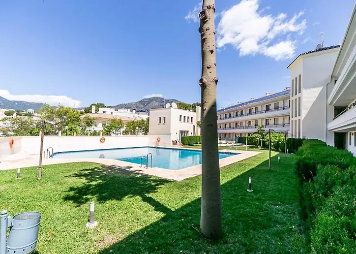 132 - Charming With Sea Views, Fuengirola!