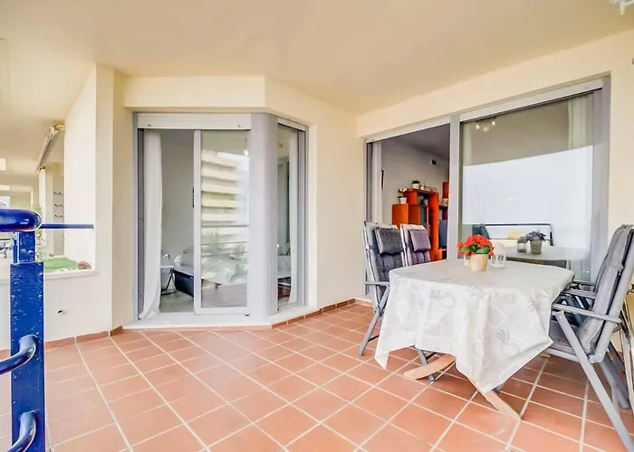 132 - Charming With Sea Views, Fuengirola! Apartamento *