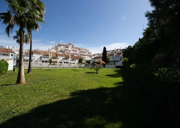 Apartamento 132 - Charming With Sea Views, Fuengirola! *