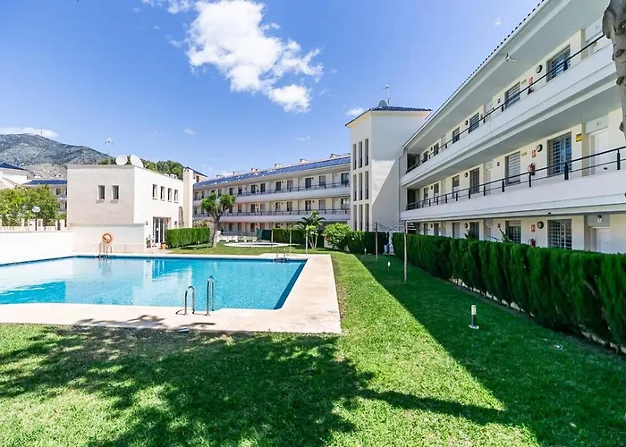 Apartamento 132 - Charming With Sea Views, Fuengirola! *